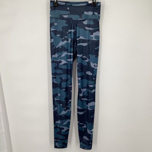 NWT Ladies‎ Nike Camo Full Length Leggings Blue XS - Picture 1 of 7